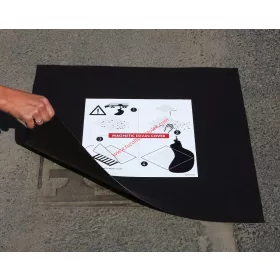   Magnetic channel cover - dangerous material to prevent leakage 615x615 mm, with wall mounting frame MDC03