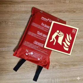   MAXFIRE Fire Blanket (1.6×1.8 m) + Photoluminescent Sign Set