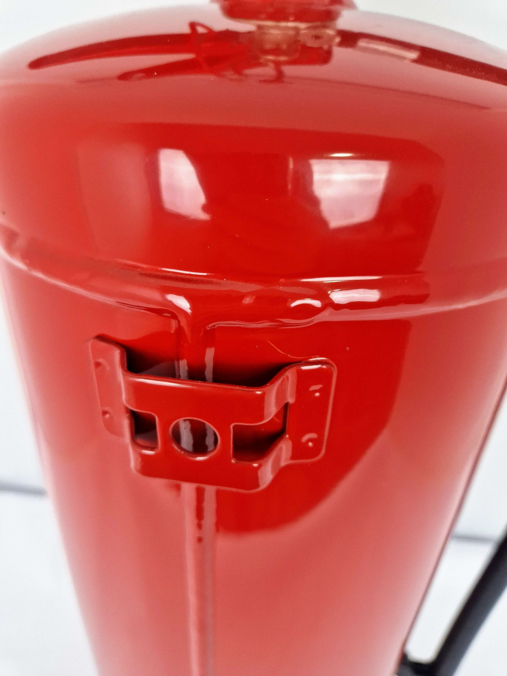 MAXFIRE EMME 12 kg-os ABC porral oltó, poroltó tűzoltó készülék 55A 233B C + AJÁNDÉK FÜGGESZTŐ MAXFIRE EMME 12 kg-os ABC porral oltó, poroltó tűzoltó készülék 55A 233B C + AJÁNDÉK FÜGGESZTŐ